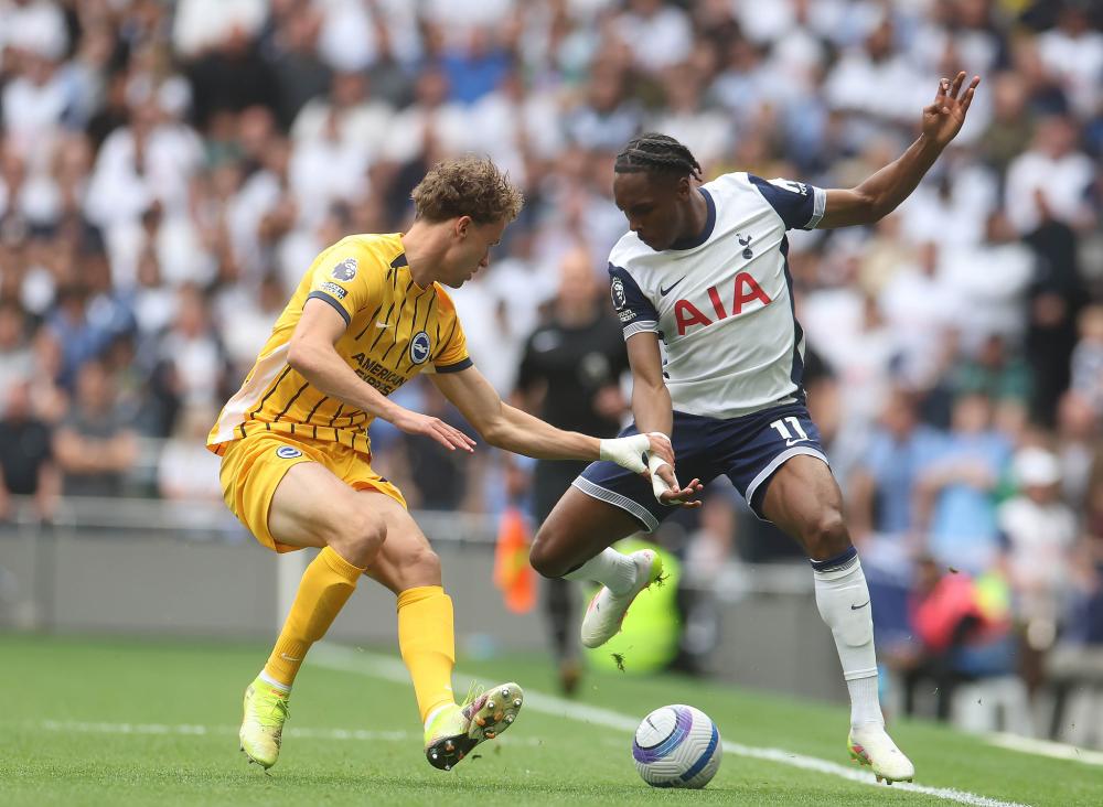 欧冠战报：孔德双响，克瑙夫破门，巴塞罗那2-1法兰克福